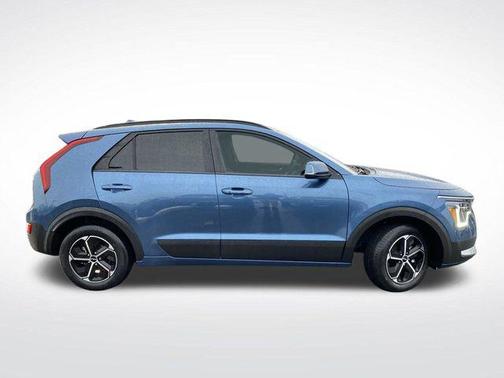 2024 Kia Niro EX