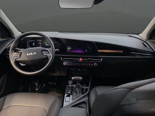 2024 Kia Niro EX