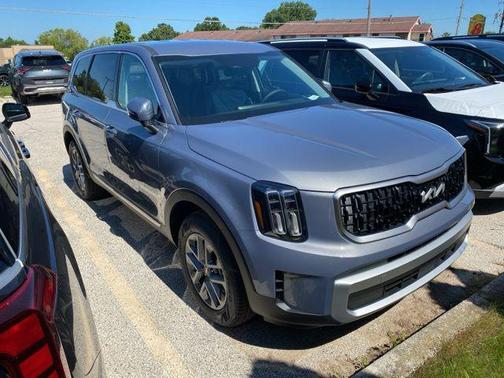2025 Kia Telluride LX