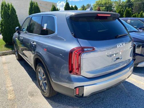 2025 Kia Telluride LX