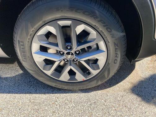 2025 Kia Telluride LX