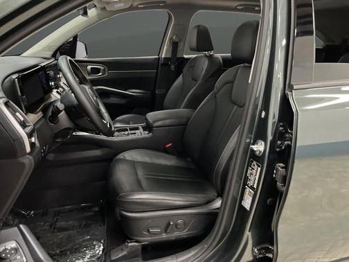 2023 Kia Sorento EX