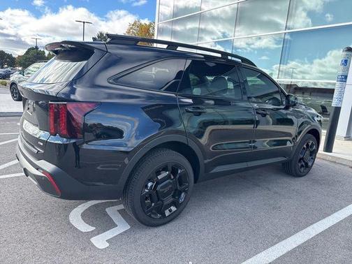 2025 Kia Sorento EX