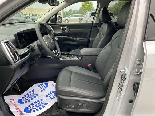 2025 Kia Sorento SX