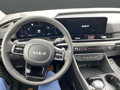 2026 Kia Carnival Hybrid SX