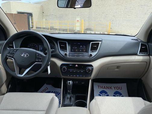 2018 Hyundai TUCSON SEL