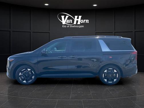 Aurora Black Pearl 2026 Kia Carnival EX