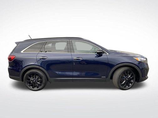 2020 Kia Sorento S