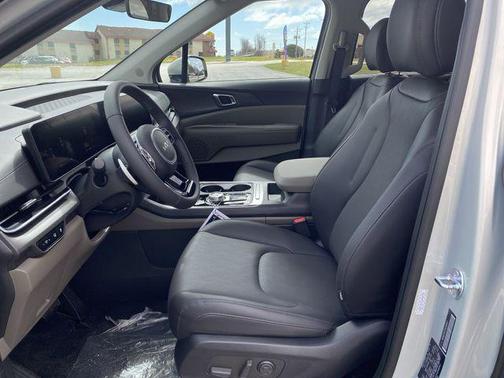 2025 Kia Carnival Hybrid EX