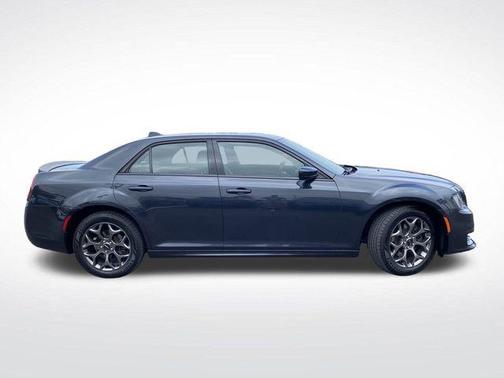 2017 Chrysler 300 S