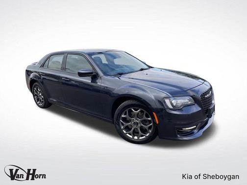 2017 Chrysler 300 S