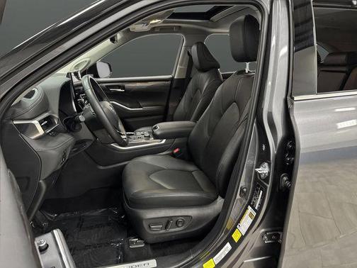 2024 Toyota Highlander Limited