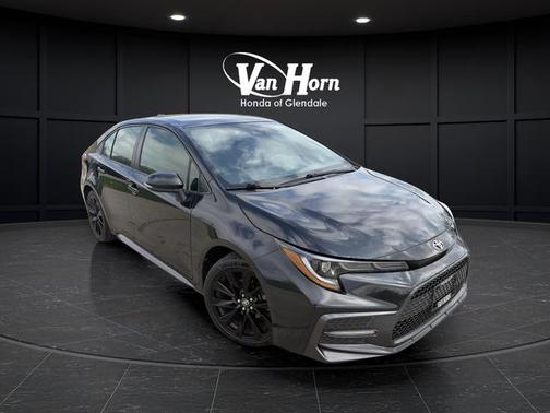 Black Sand Pearl 2021 Toyota Corolla SE