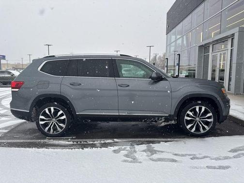 2019 Volkswagen Atlas 3.6L SEL Premium