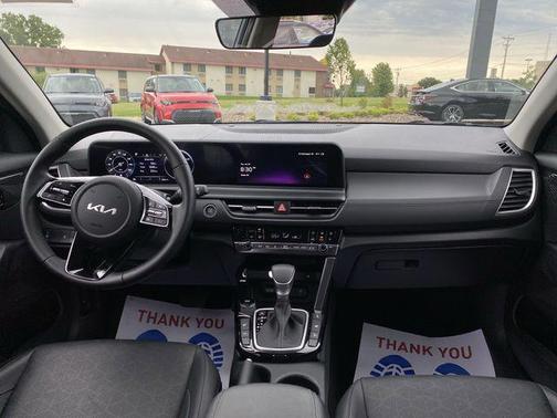 2024 Kia Seltos EX