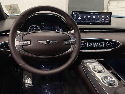 2022 Genesis GV70 2.5T AWD