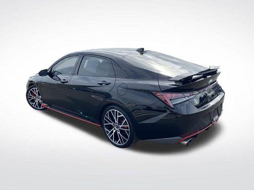 2022 Hyundai ELANTRA N Base