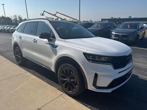 2022 Kia Sorento SX