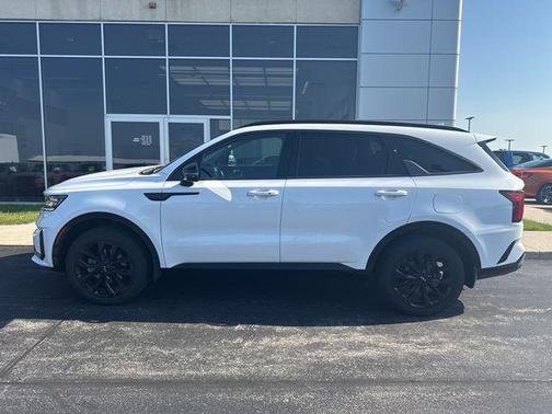 2022 Kia Sorento SX