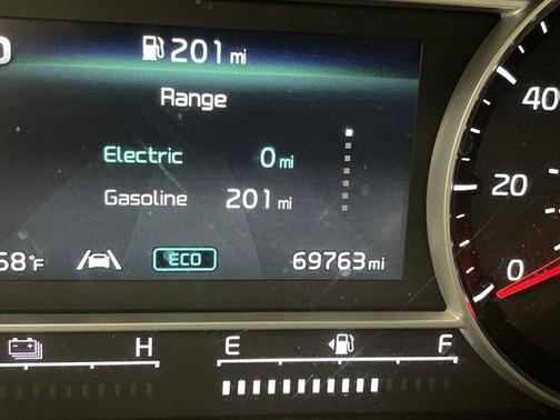 2022 Kia Sorento Plug-In Hybrid SX