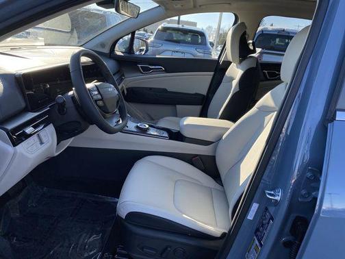 2026 Kia Sportage Hybrid EX