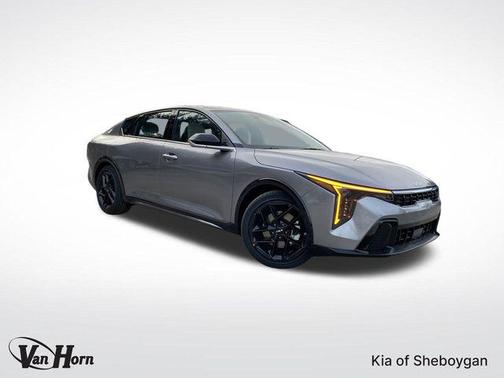 2025 Kia K4 GT-Line Turbo