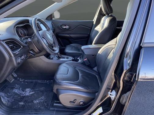 2019 Jeep Cherokee Trailhawk Elite