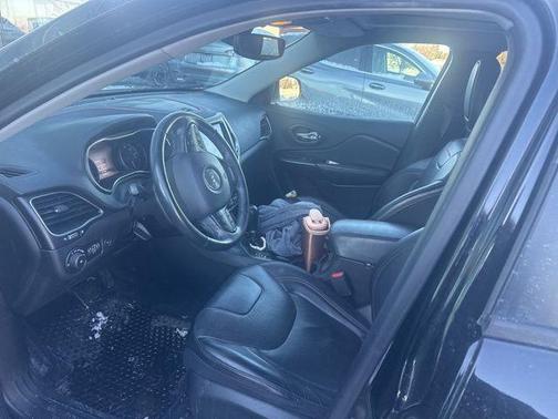 2019 Jeep Cherokee Trailhawk Elite