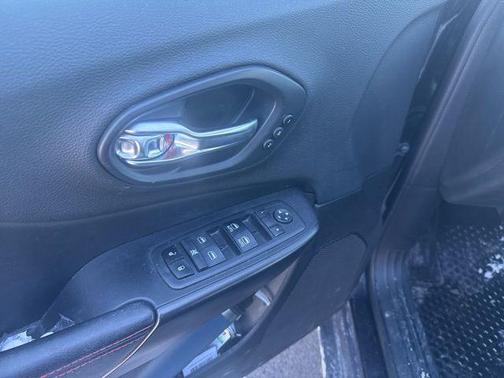 2019 Jeep Cherokee Trailhawk Elite