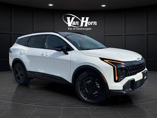 Snow White Pearl 2026 Kia Sportage X-Line