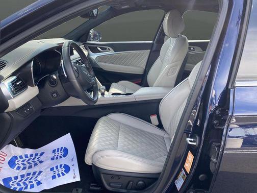 2023 Genesis G70 3.3T RWD