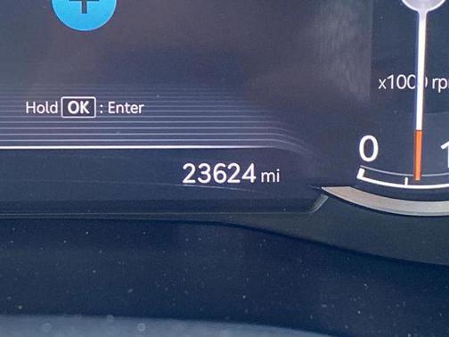 2023 Genesis G70 3.3T RWD