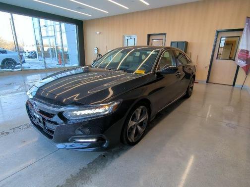 2018 Honda Accord Touring 2.0T