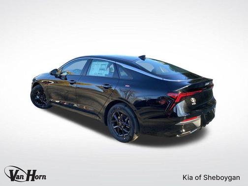 2025 Kia K5 LXS