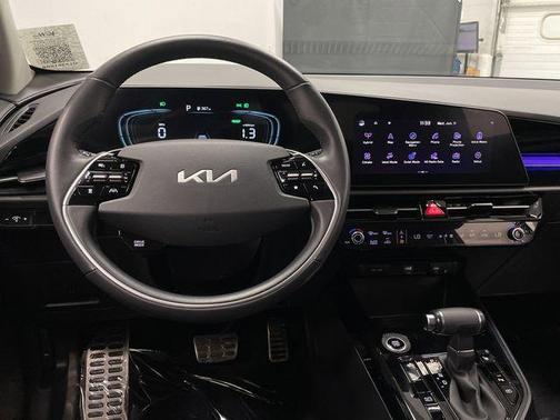 2024 Kia Niro Touring