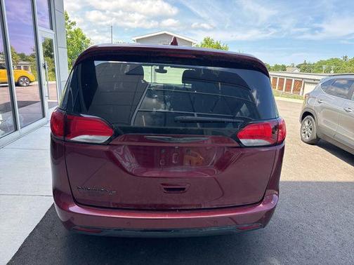 2018 Chrysler Pacifica Touring Plus