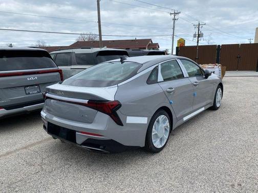 2025 Kia K5 GT-Line