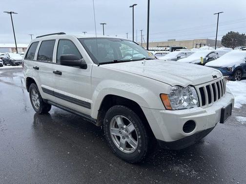 2005 Jeep Grand Cherokee Laredo