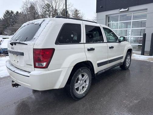 2005 Jeep Grand Cherokee Laredo