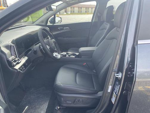 2025 Kia Sportage Hybrid EX