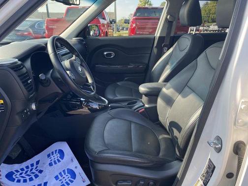 2016 Kia Soul !