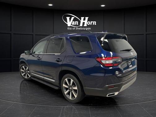 Obsidian Blue Pearl 2024 Honda Pilot Elite