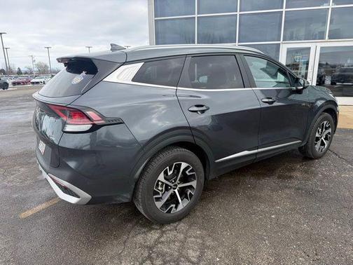 2024 Kia Sportage EX