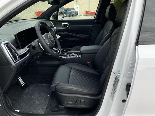 2025 Kia Sorento SX