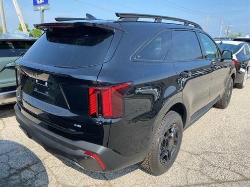 2025 Kia Sorento SX