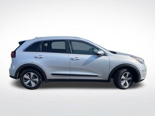 2018 Kia Niro LX