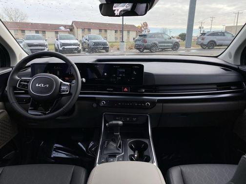 2026 Kia Carnival LXS