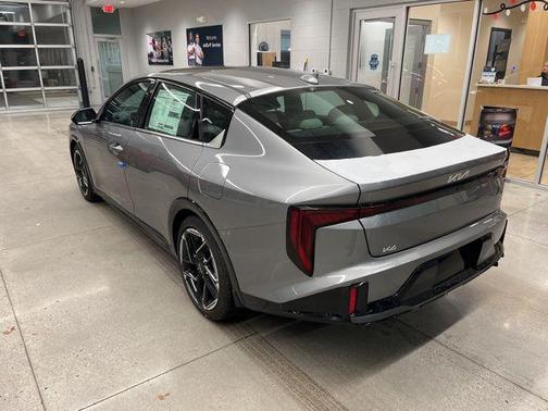 2025 Kia K4 GT-Line