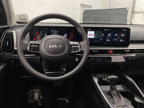 2024 Kia Sorento LX