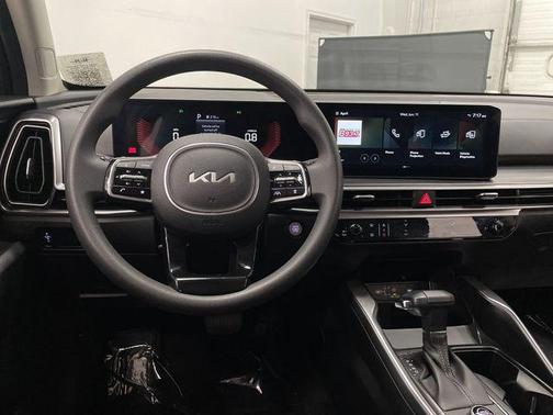 2024 Kia Sorento LX